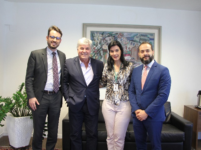 Reuniao_conselho_tutelar_typo.jpg