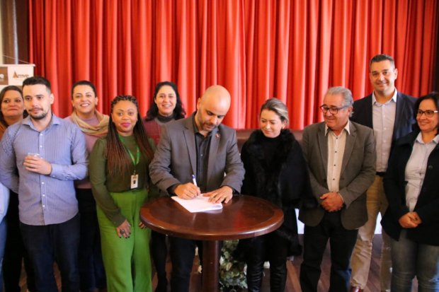 governo_do_estado_libera_50_milhoes_de_reais_para_assistencia_social__20220520_1827867475.jpg